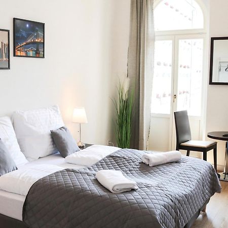 Rose Suites And Rooms Praag Buitenkant foto