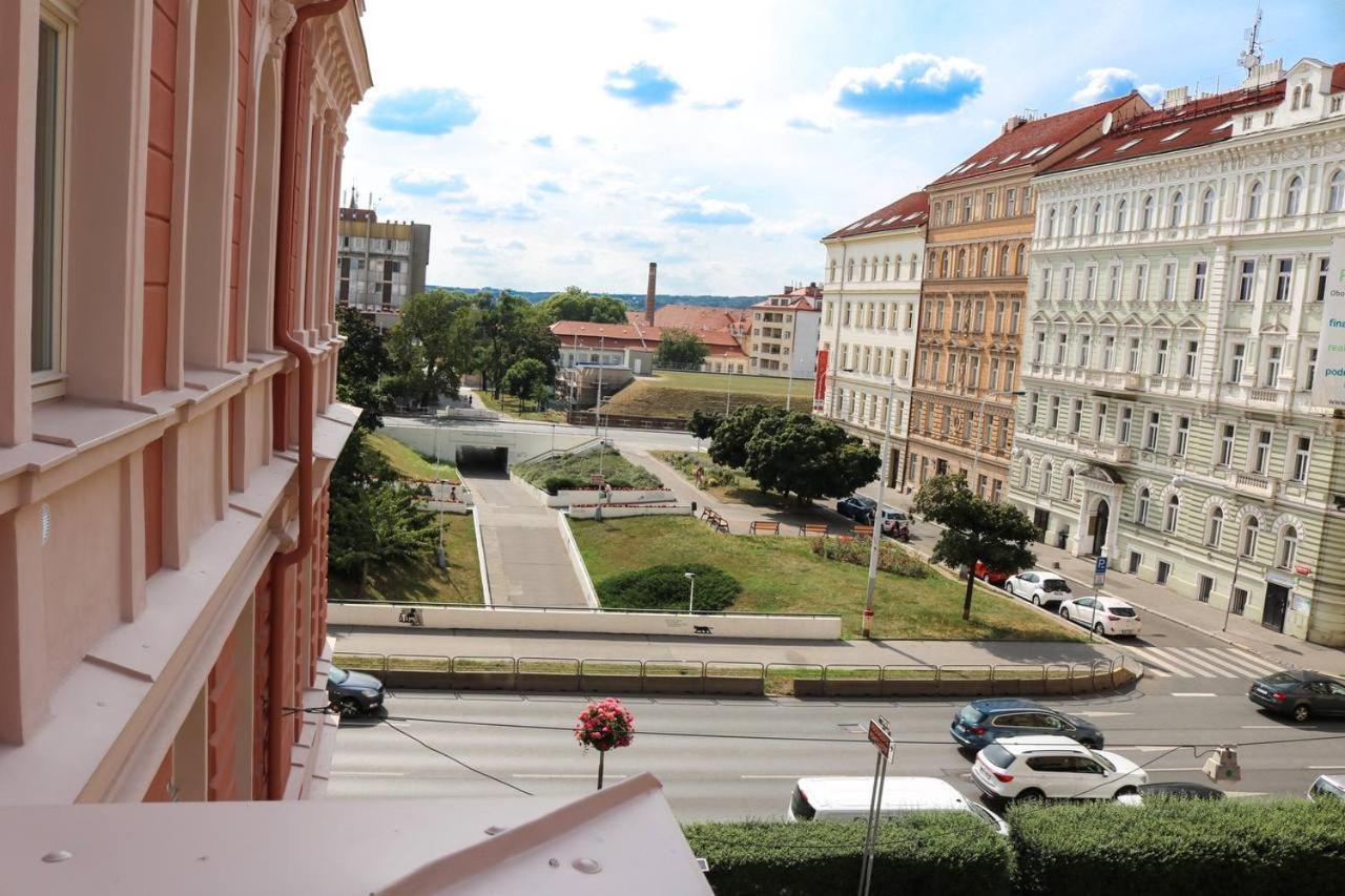Rose Suites And Rooms Praag Buitenkant foto