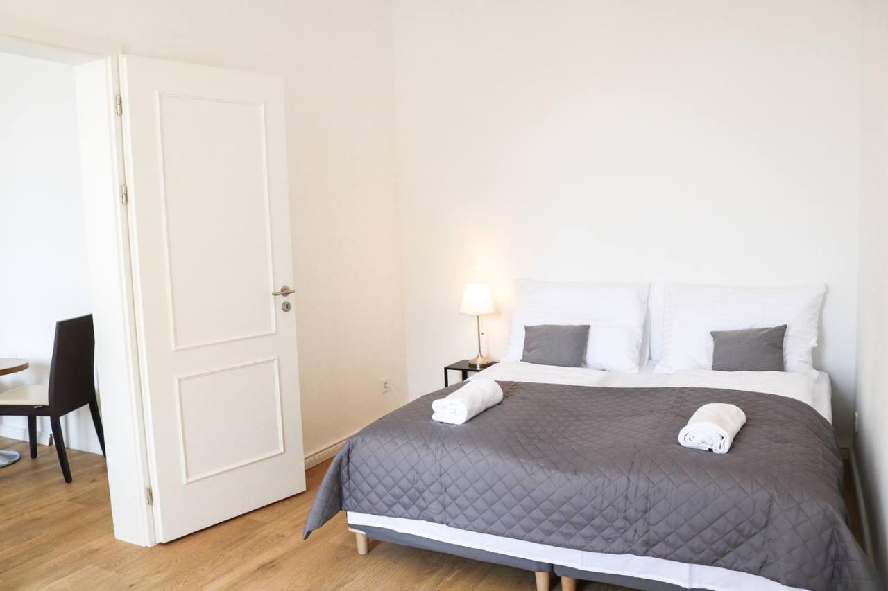 Rose Suites And Rooms Praag Buitenkant foto